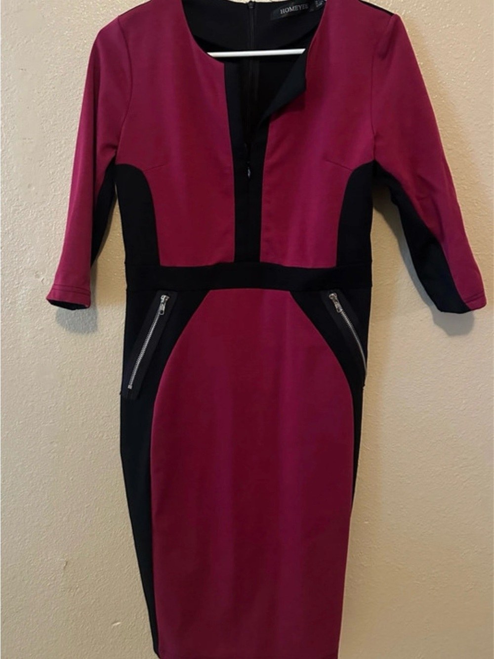 HOMYETTE Burgundy and Black Colorblock Midi Dress